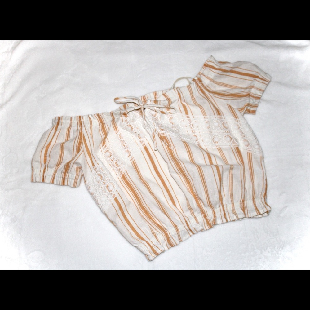 White&Yellow Stripes Off-Shoulder Top